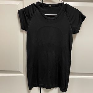 LULULEMON SWIFTLY TOP